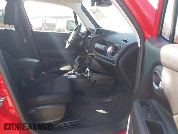 2022 Jeep Renegade Latitude with VIN ZACNJDB15NPN86015, listed as a IAAI auction lot 42024444 with 55,122 mi miles and . Bid and sale history available at DreamBid. Image 5.