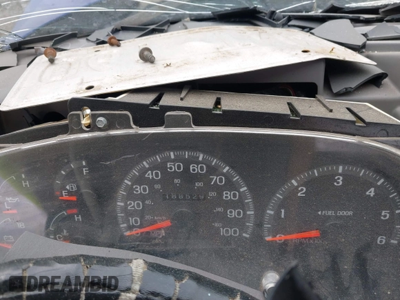 1998 Ford F-150 XL with VIN 2FTZX0722WCA65198, listed as a IAAI auction lot 42145451 with 188,529 mi miles and . Bid and sale history available at DreamBid. Image 7.