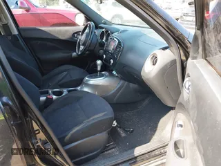 2013 Nissan Juke SV z VIN JN8AF5MVXDT211009, wystawiony jako IAAI lot #42416229 z przebiegiem 113 612 mil mil oraz . Historia ofert i sprzedaży dostępna na DreamBid. Obrazek 5.