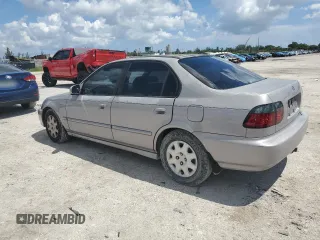 1998 Honda Civic DX with VIN 2HGEJ6626WH597949, listed as a Copart auction lot 71172154 with 158,081 mi miles and Salvage Title. Bid and sale history available at carsss.com. Image 2.
