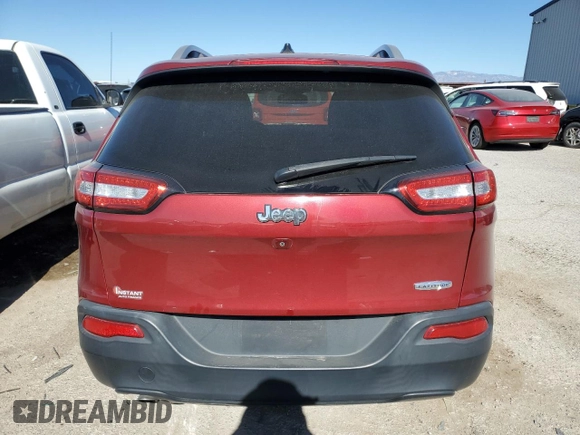 2016 Jeep Cherokee Latitude z VIN 1C4PJLCB7GW363719, wystawiony jako Copart lot #83479434 z przebiegiem 114 830 mil mil oraz Szkoda całkowita • Salvage title. Historia ofert i sprzedaży dostępna na DreamBid. Obrazek 6.