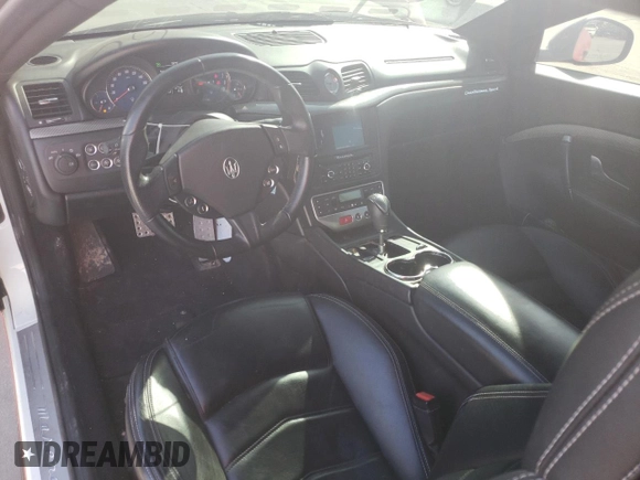 2017 Maserati GranTurismo Sport с VIN ZAM45VLA1H0221070, выставлен на аукционе Copart как лот 42373903 с пробегом 44 187 миль миль и . История ставок и продаж доступна на DreamBid. Изображение 8.