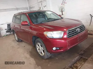 2008 Toyota Highlander Sport with VIN JTEES43A882088481, listed as a IAAI auction lot 42604334 with 231,156 mi miles and . Bid and sale history available at DreamBid. Image 1.