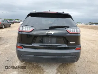 2019 Jeep Cherokee Latitude z VIN 1C4PJLCBXKD149943, wystawiony jako Copart lot #54366825 z przebiegiem 137 269 mil mil oraz Szkoda całkowita • Salvage title. Historia ofert i sprzedaży dostępna na DreamBid. Obrazek 6.