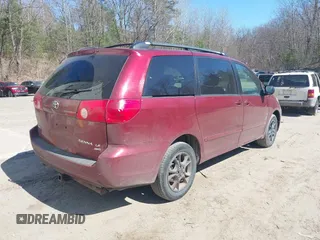 2006 Toyota Sienna LE with VIN 5TDBA23C56S057131, listed as a IAAI auction lot 42051907 with 135,950 mi miles. Bid and sale history available at carsss.com. Image 4.
