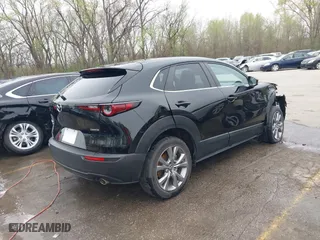 2021 Mazda CX-30 Select with VIN 3MVDMBBL2MM269790, listed as a IAAI auction lot 41903521 with 31,484 mi miles. Bid and sale history available at carsss.com. Image 4.