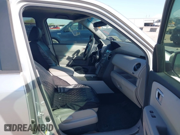 2013 Honda Pilot LX with VIN 5FNYF3H25DB014878, listed as a IAAI auction lot 42014613 with 169,292 mi miles and . Bid and sale history available at DreamBid. Image 5.