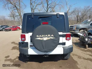 2016 Jeep Wrangler Unlimited 75th Anniversary with VIN 1C4BJWEG1GL222361, listed as a IAAI auction lot 41734628 with 110,066 mi miles. Bid and sale history available at carsss.com. Image 16.
