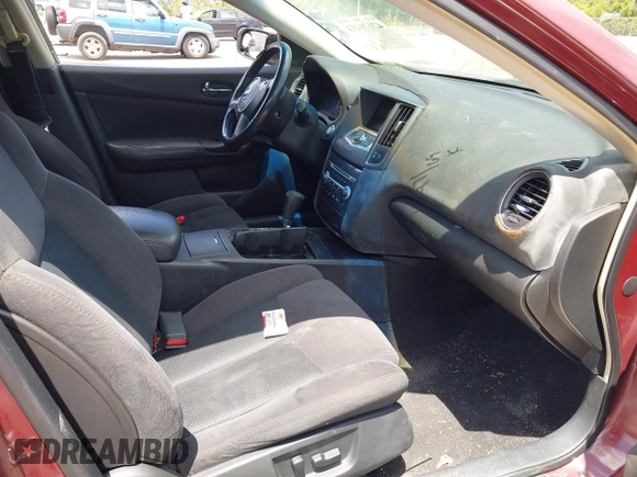 2012 Nissan Maxima S с VIN 1N4AA5AP0CC821571, выставлен на аукционе IAAI как лот 42171453 с пробегом 121 859 миль миль и . История ставок и продаж доступна на DreamBid. Изображение 5.