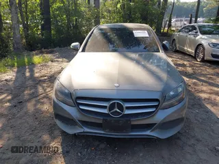 2016 Mercedes-Benz C 300 with VIN WDDWF4JBXGR155652, listed as a IAAI auction lot 42685591 with 88,712 mi miles and . Bid and sale history available at DreamBid. Image 11.