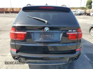 2012 BMW X5 35d z VIN 5UXZW0C51CL672406, wystawiony jako Copart lot #61686185 z przebiegiem 139 408 mil mil oraz Szkoda całkowita • Salvage title. Historia ofert i sprzedaży dostępna na DreamBid. Obrazek 6.