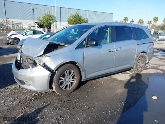 2011 Honda Odyssey EX-L with VIN 5FNRL5H6XBB057556, listed as a IAAI auction lot 41808620 with 154,449 mi miles. Bid and sale history available at carsss.com. Image 17.