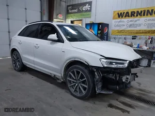 2018 Audi Q3 Premium Plus with VIN WA1JCCFS0JR007432, listed as a IAAI auction lot 41624314 with 119,375 mi miles. Bid and sale history available at carsss.com. Image 1.