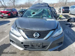 2018 Nissan Altima 2.5 SL with VIN 1N4AL3AP6JC471813, listed as a IAAI auction lot 41309916 with 1 mi miles. Bid and sale history available at carsss.com. Image 12.