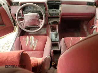 1990 Plymouth Sundance z VIN 1P3XP48K4LN160672, wystawiony jako Copart lot #71204364 z przebiegiem 81 706 mil mil oraz Szkody całkowita. Historia ofert i sprzedaży dostępna na DreamBid. Obrazek 8.