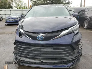2024 Toyota Sienna LE z VIN 5TDKSKFC9RS150229, wystawiony jako Copart lot #54829595 z przebiegiem 12 384 mil mil oraz Szkoda całkowita • Salvage title. Historia ofert i sprzedaży dostępna na DreamBid. Obrazek 5.