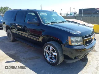 2008 Chevrolet Suburban LTZ with VIN 3GNFK16338G160531, listed as a IAAI auction lot 42575633 with 215,472 mi miles and . Bid and sale history available at DreamBid. Image 1.