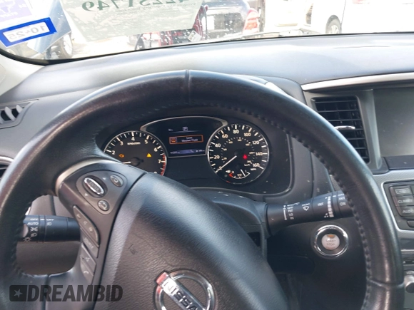 2017 Nissan Pathfinder S z VIN 5N1DR2MN5HC903047, wystawiony jako IAAI lot #42231749 z przebiegiem 115 251 mil mil oraz . Historia ofert i sprzedaży dostępna na DreamBid. Obrazek 7.