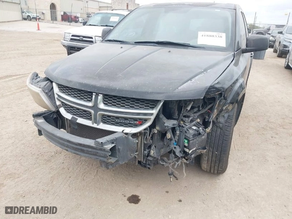 2014 Dodge Journey SE with VIN 3C4PDCAB4ET151342, listed as a IAAI auction lot 41880338 with 237,114 mi miles. Bid and sale history available at carsss.com. Image 6.
