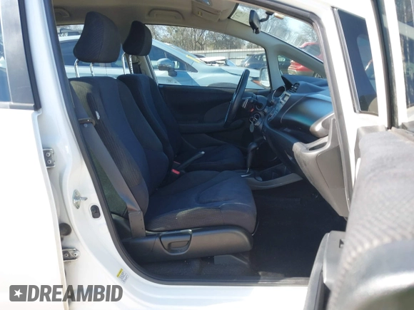 2013 Honda Fit Sport with VIN JHMGE8H54DC059358, listed as a IAAI auction lot 41776717 with 90,595 mi miles. Bid and sale history available at carsss.com. Image 5.