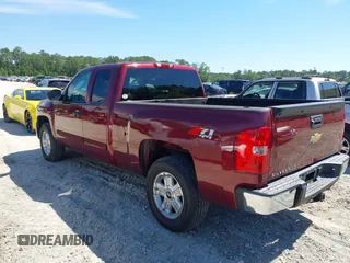 2013 Chevrolet Silverado 1500 LT with VIN 1GCRKSE77DZ215203, listed as a IAAI auction lot 42200656 with 115,102 mi miles and . Bid and sale history available at DreamBid. Image 3.