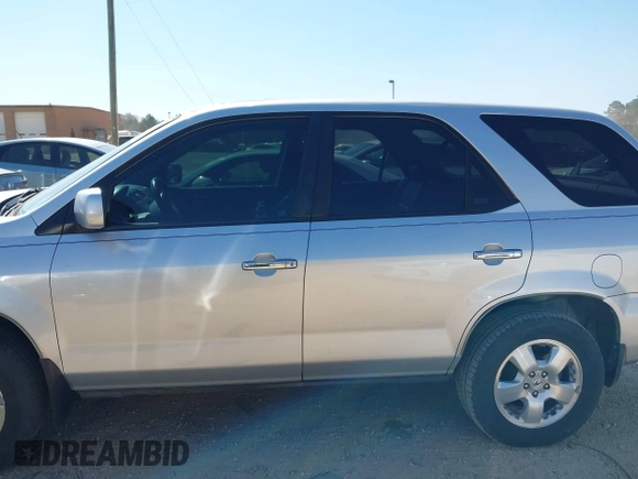 2005 Acura MDX with VIN 2HNYD18265H557625, listed as a IAAI auction lot 41898001 with 192,544 mi miles. Bid and sale history available at carsss.com. Image 14.