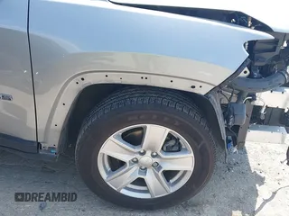 2022 Jeep Compass Latitude с VIN 3C4NJCBB0NT204889, выставлен на аукционе IAAI как лот 42340134 с пробегом 41 143 миль миль и . История ставок и продаж доступна на DreamBid. Изображение 6.