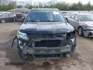 2017 Ford Explorer XLT with VIN 1FM5K8D81HGA56123, listed as a IAAI auction lot 42043249 with 78,415 mi miles and . Bid and sale history available at carsss.com. Image 13.