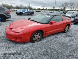 2001 Pontiac Firebird with VIN 2G2FS22K312101830, listed as a Copart auction lot 46037725 with 201,184 mi miles and Clean Title. Bid and sale history available at carsss.com. Image 1.