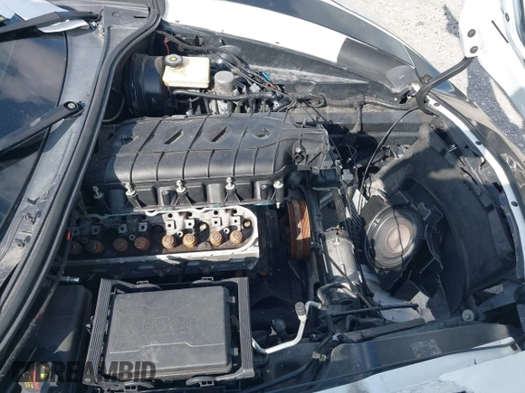 2017 Chevrolet Corvette Z06 2LZ z VIN 1G1YS2D60H5603089, wystawiony jako IAAI lot #42449220 z przebiegiem Nie podano mil oraz . Historia ofert i sprzedaży dostępna na DreamBid. Obrazek 15.