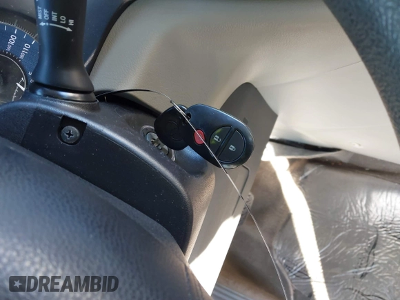 2018 Toyota Sienna L with VIN 5TDZZ3DC4JS956096, listed as a IAAI auction lot 41244790 with 94,072 mi miles and . Bid and sale history available at DreamBid. Image 11.