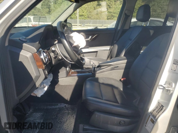 2015 Mercedes-Benz GLK 350 with VIN WDCGG8JB7FG396639, listed as a Copart auction lot 74682394 with 134,635 mi miles and Salvage Title. Bid and sale history available at DreamBid. Image 7.