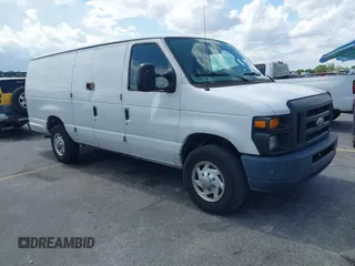 2012 Ford Econoline Cargo Commercial z VIN 1FTNS2EW8CDA13858, wystawiony jako IAAI lot #42473899 z przebiegiem 336 332 mil mil oraz . Historia ofert i sprzedaży dostępna na DreamBid. Obrazek 1.