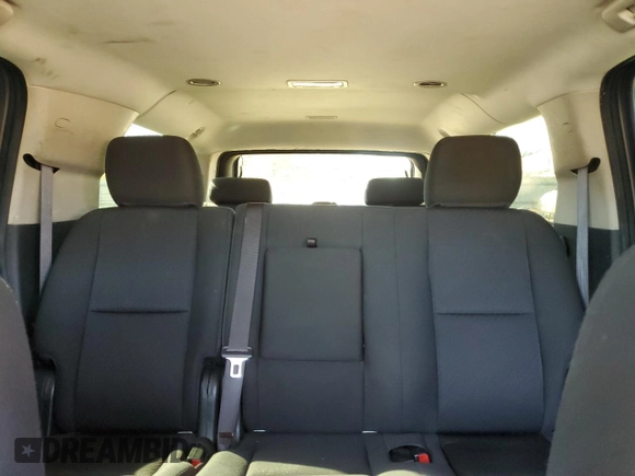 2013 Chevrolet Suburban LS z VIN 1GNWKLEG4DR113485, wystawiony jako Copart lot #80772604 z przebiegiem 183 622 mil mil oraz Szkoda całkowita • Salvage title. Historia ofert i sprzedaży dostępna na DreamBid. Obrazek 10.