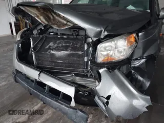 2007 Honda Pilot EX with VIN 2HKYF18447H527065, listed as a IAAI auction lot 41727398 with 147,121 mi miles. Bid and sale history available at carsss.com. Image 6.
