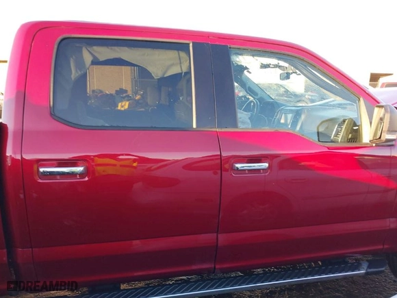 2018 Ford F-150 XL with VIN 1FTEW1EP9JFE03618, listed as a IAAI auction lot 38641565 with 83,524 mi miles. Bid and sale history available at carsss.com. Image 14.