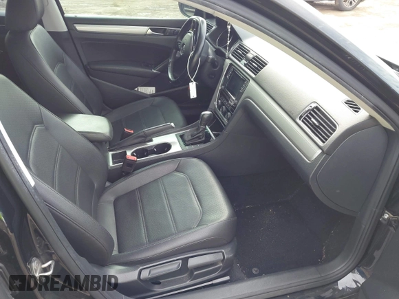2019 Volkswagen Passat 2.0T Wolfsburg Edition with VIN 1VWLA7A31KC008439, listed as a IAAI auction lot 41472658 with 105,164 mi miles. Bid and sale history available at carsss.com. Image 5.