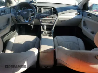 2019 Hyundai Sonata SE with VIN 5NPE24AF2KH751522, listed as a Copart auction lot 47091535 with 107,622 mi miles and Clean Title. Bid and sale history available at carsss.com. Image 8.