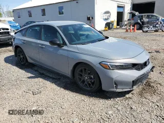 2025 Honda Civic Sport z VIN 19XFL2H83SE011575, wystawiony jako Copart lot #54015775 z przebiegiem 3 001 mil mil oraz Szkoda całkowita • Salvage title. Historia ofert i sprzedaży dostępna na DreamBid. Obrazek 4.