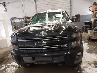 2019 Chevrolet Silverado 2500HD LTZ with VIN 1GC1KTEY6KF267304, listed as a IAAI auction lot 41394062 with 108,179 mi miles. Bid and sale history available at carsss.com. Image 12.