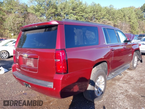 2017 Chevrolet Suburban LT with VIN 1GNSKHKC3HR311901, listed as a IAAI auction lot 40883429 with 141,325 mi miles. Bid and sale history available at carsss.com. Image 4.