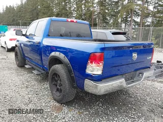 2016 Ram 1500 Express z VIN 1C6RR7FG5GS184948, wystawiony jako IAAI lot #41836159 z przebiegiem 147 710 mil mil oraz . Historia ofert i sprzedaży dostępna na DreamBid. Obrazek 3.