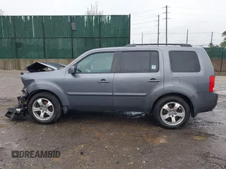 2015 Honda Pilot EX-L with VIN 5FNYF4H51FB064583, listed as a IAAI auction lot 41977746 with 120,398 mi miles and . Bid and sale history available at carsss.com. Image 14.