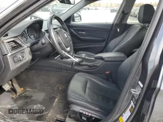 2014 BMW 3 Series 328i xDrive с VIN WBA3B3C51EJ983303, выставлен на аукционе Copart как лот 46533413 с пробегом 161 126 миль миль и Чистый • Clean title. История ставок и продаж доступна на DreamBid. Изображение 7.