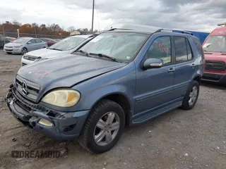 2005 Mercedes-Benz M 350 with VIN 4JGAB57E55A551762, listed as a IAAI auction lot 40800022 with 174,828 mi miles and . Bid and sale history available at DreamBid. Image 17.