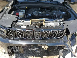 2024 Jeep Grand Cherokee Summit with VIN 1C4RJKEG1R8554510, listed as a Copart auction lot 55596925 with 15,802 mi miles and Salvage title. Bid and sale history available at DreamBid. Image 12.