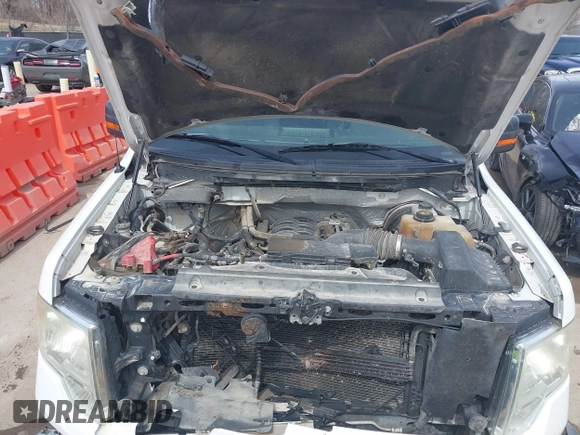 2012 Ford F-150 XL z VIN 1FTFW1CF0CFA13430, wystawiony jako IAAI lot #41811812 z przebiegiem 283 228 mil mil oraz . Historia ofert i sprzedaży dostępna na DreamBid. Obrazek 10.
