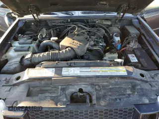2001 Ford Explorer Sport z VIN 1FMYU70E71UC26926, wystawiony jako Copart lot #80329544 z przebiegiem 102 239 mil mil oraz Nie do naprawy • Non repairable. Historia ofert i sprzedaży dostępna na DreamBid. Obrazek 13.