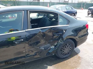 2013 Volkswagen Jetta SE with VIN 3VWDP7AJ4DM415061, listed as a IAAI auction lot 42414027 with 192,577 mi miles and . Bid and sale history available at DreamBid. Image 6.