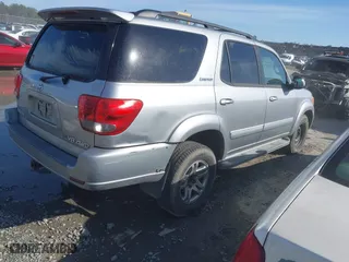 2006 Toyota Sequoia Limited with VIN 5TDBT48A36S277123, listed as a IAAI auction lot 41733917 with 344,207 mi miles. Bid and sale history available at carsss.com. Image 4.
